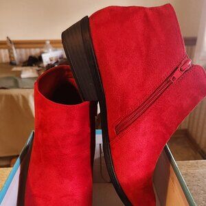 Low-cut boots